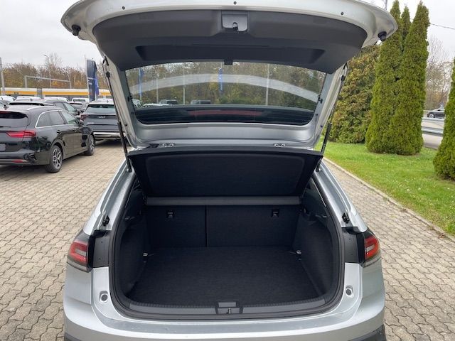 Fahrzeugabbildung Volkswagen Taigo Life AUTOMATIK Digitales Cockpit LED Apple