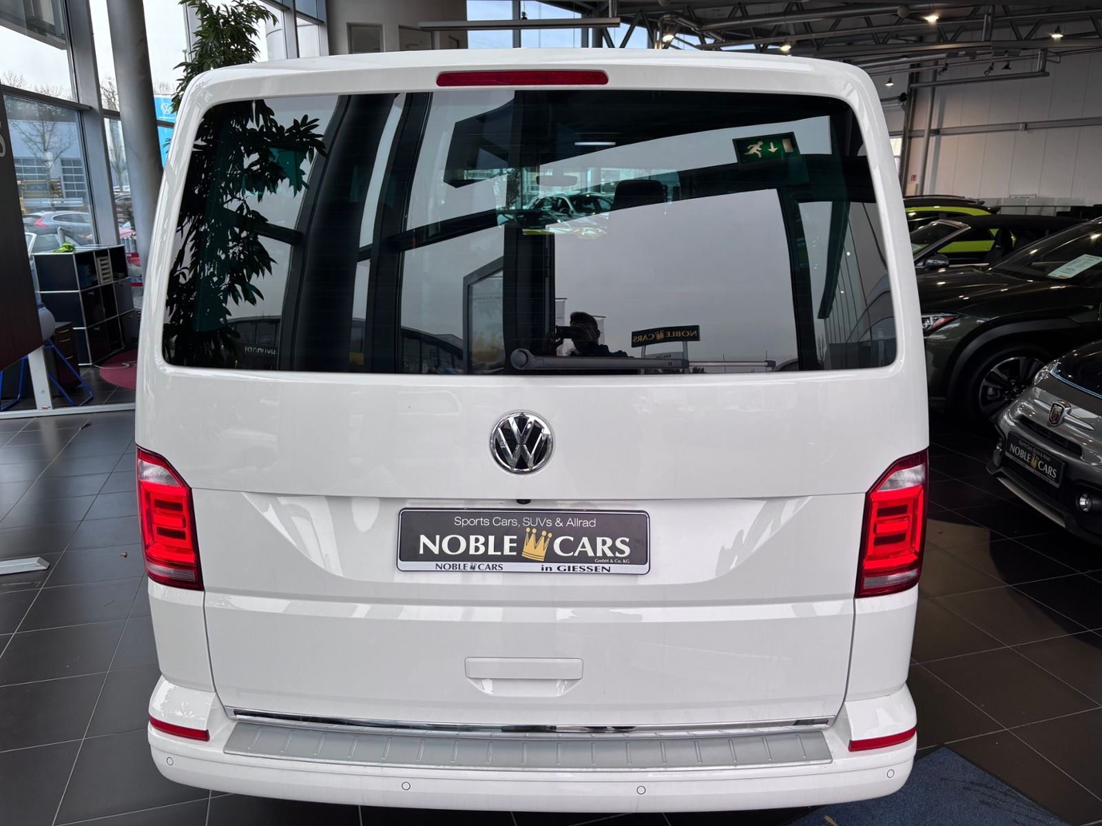 Fahrzeugabbildung Volkswagen T6 Multivan Generation Six LED NAVI STANDHZ