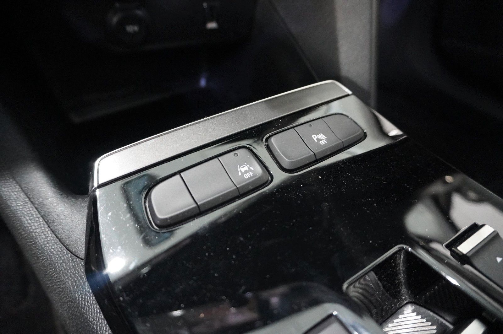 Fahrzeugabbildung Opel Mokka-e ELEGANCE 3-PHASIG NAVI/LED/VIRTU/SHZ/DAB