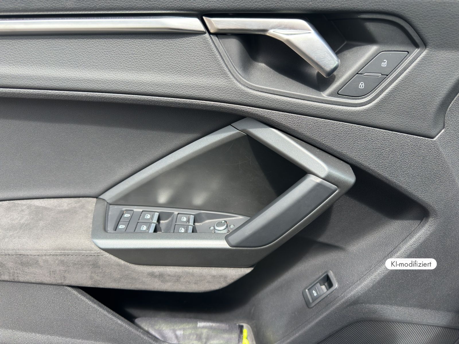 Audi RSQ3 - Bild 14
