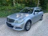Mercedes-Benz C 200 T BlueEFFICIENCY ELEGANCE ELEGANCE - Mercedes-Benz C 200: Elegance