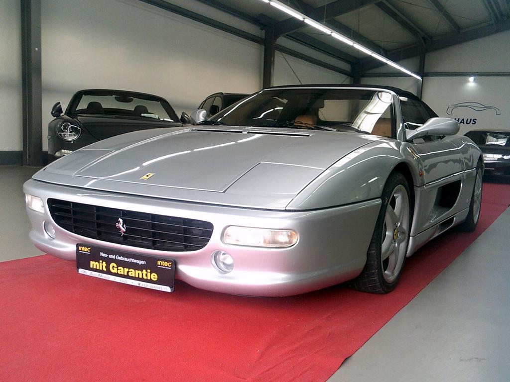 Ferrari F355