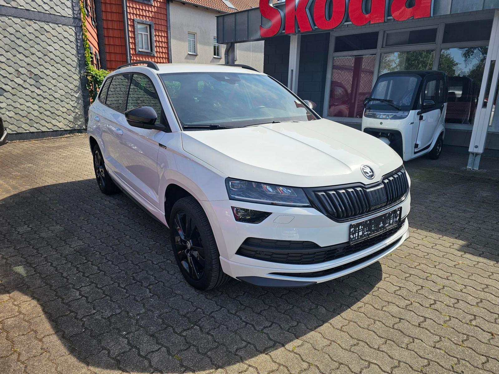 Skoda Karoq 1.5 TSI DSG Sportline+NAVI+ACC+eKLAPPE+AHK