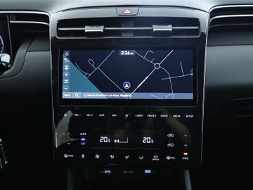 Hyundai TUCSON - 12