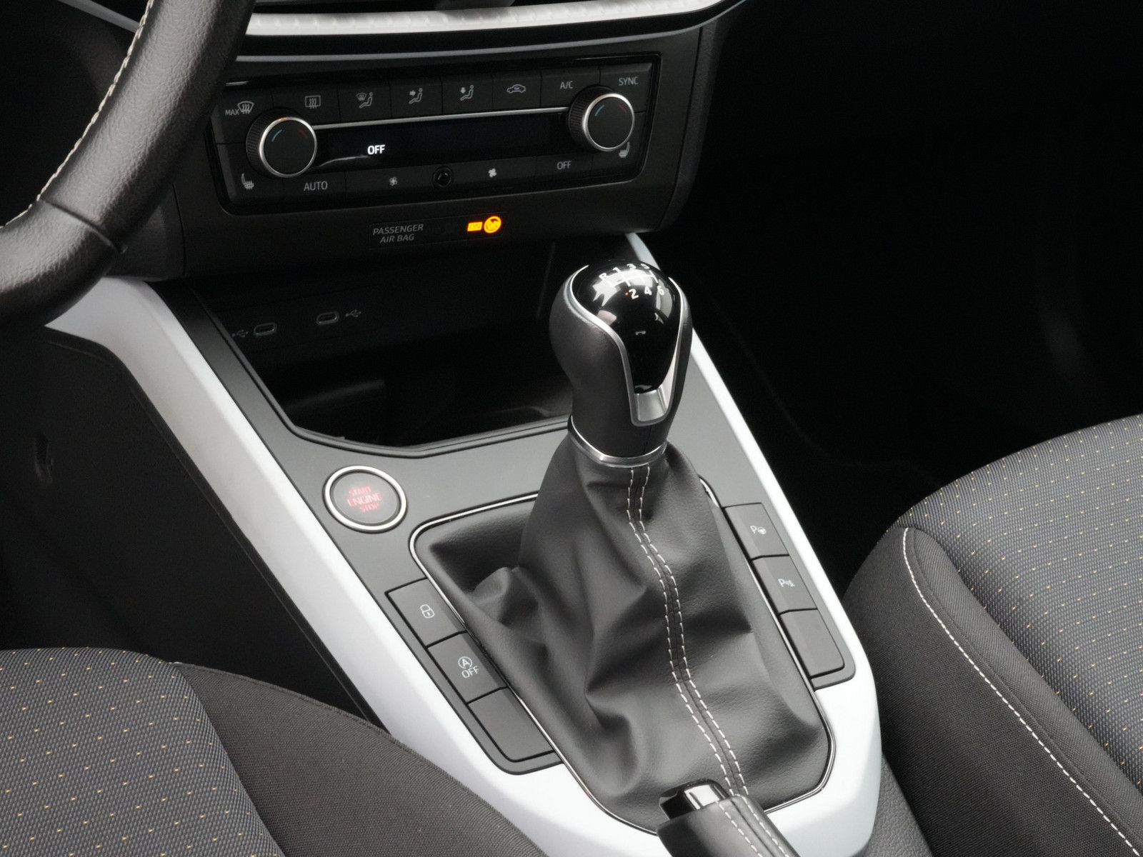 Seat Arona - Bild 8