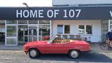 Mercedes-Benz SL 560 Rot/Dattel - rote Mercedes-Benz SL 560