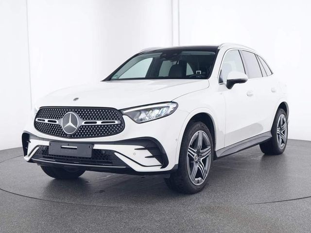 Mercedes-Benz GLC 300 e 4M AMG/20''/LED/Distronic/Panorama-SD/