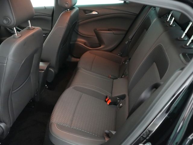 Astra K LIM INNOVATION+MATRIX-LED-LICHT+RÜCKFAHR