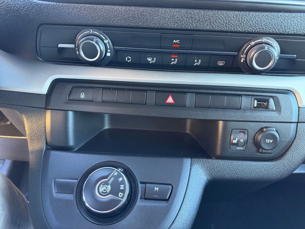 Fahrzeugabbildung Citroën Spacetourer XL 2.0 BlueHDi 180 EAT8 Business