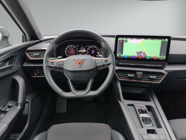 Leon 1.5 eTSI DSG LED+NAVI.+RFK+ACC+KEYLESS+DAB+