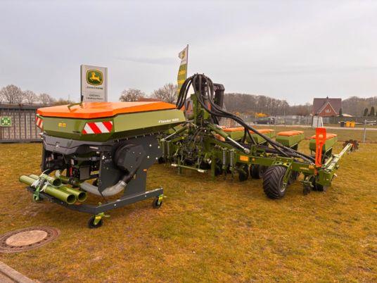 Amazone Precea 6000 2FCC , mit Amazone Fronttank 1600,