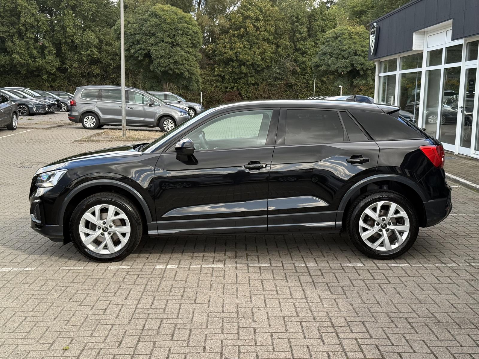 Audi Q2 35 TFSI Advanced,R-Kamera,Kessy,Navi,2-Zonen