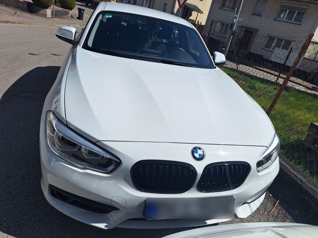BMW BMW 118i Automatik  140 PS  Benziner  T...