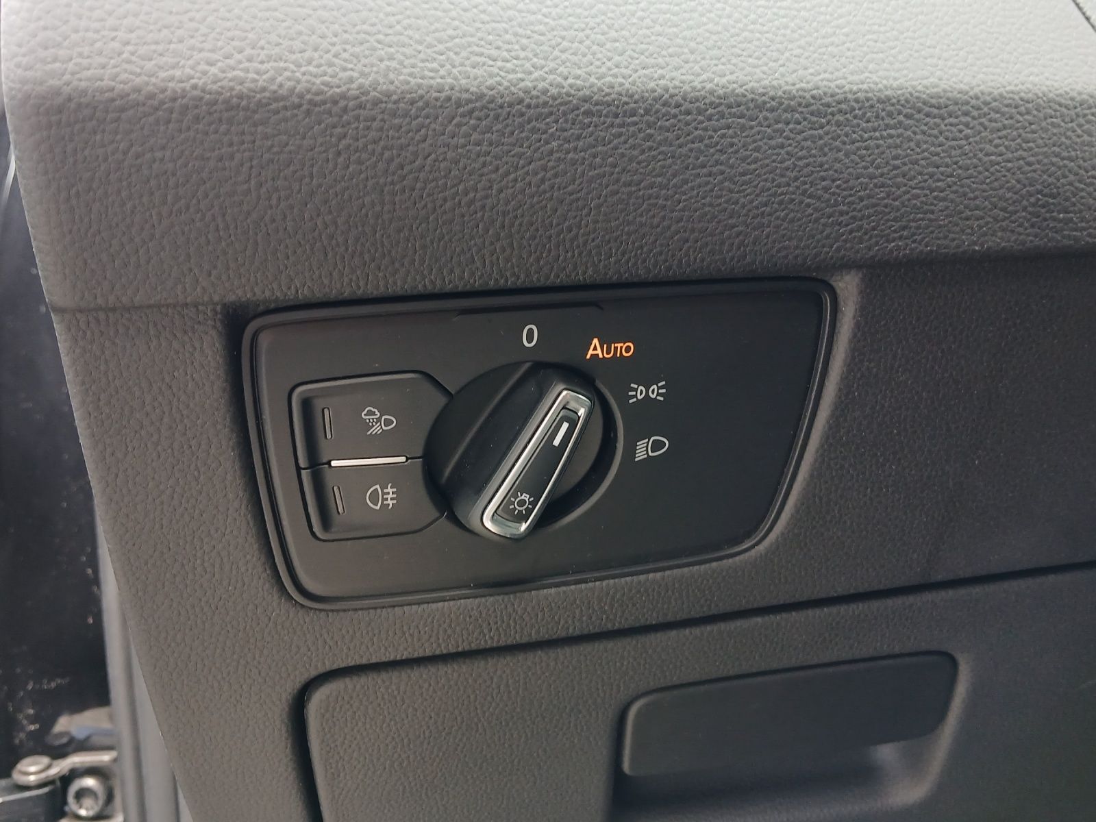 Fahrzeugabbildung Volkswagen Arteon SB TDI R-Line DSG Matrix Navi ACC AHK SHZ