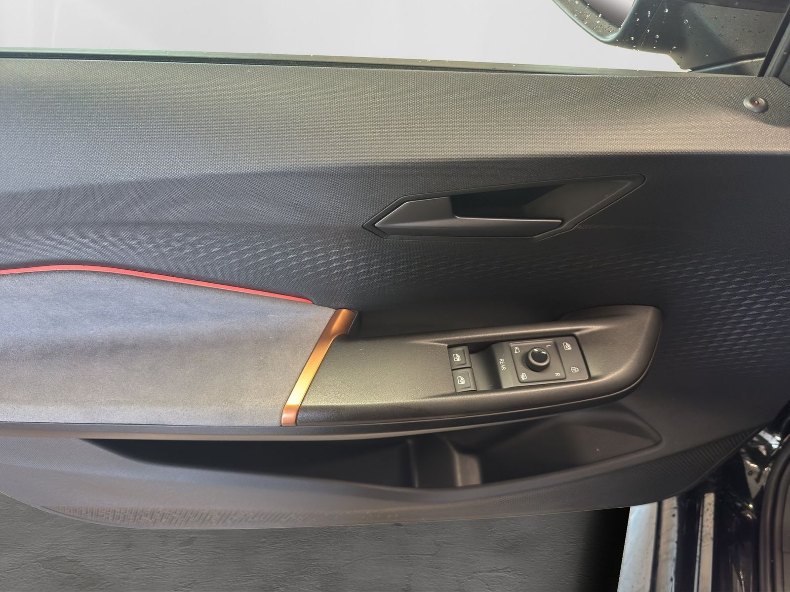 Cupra Born - Bild 13