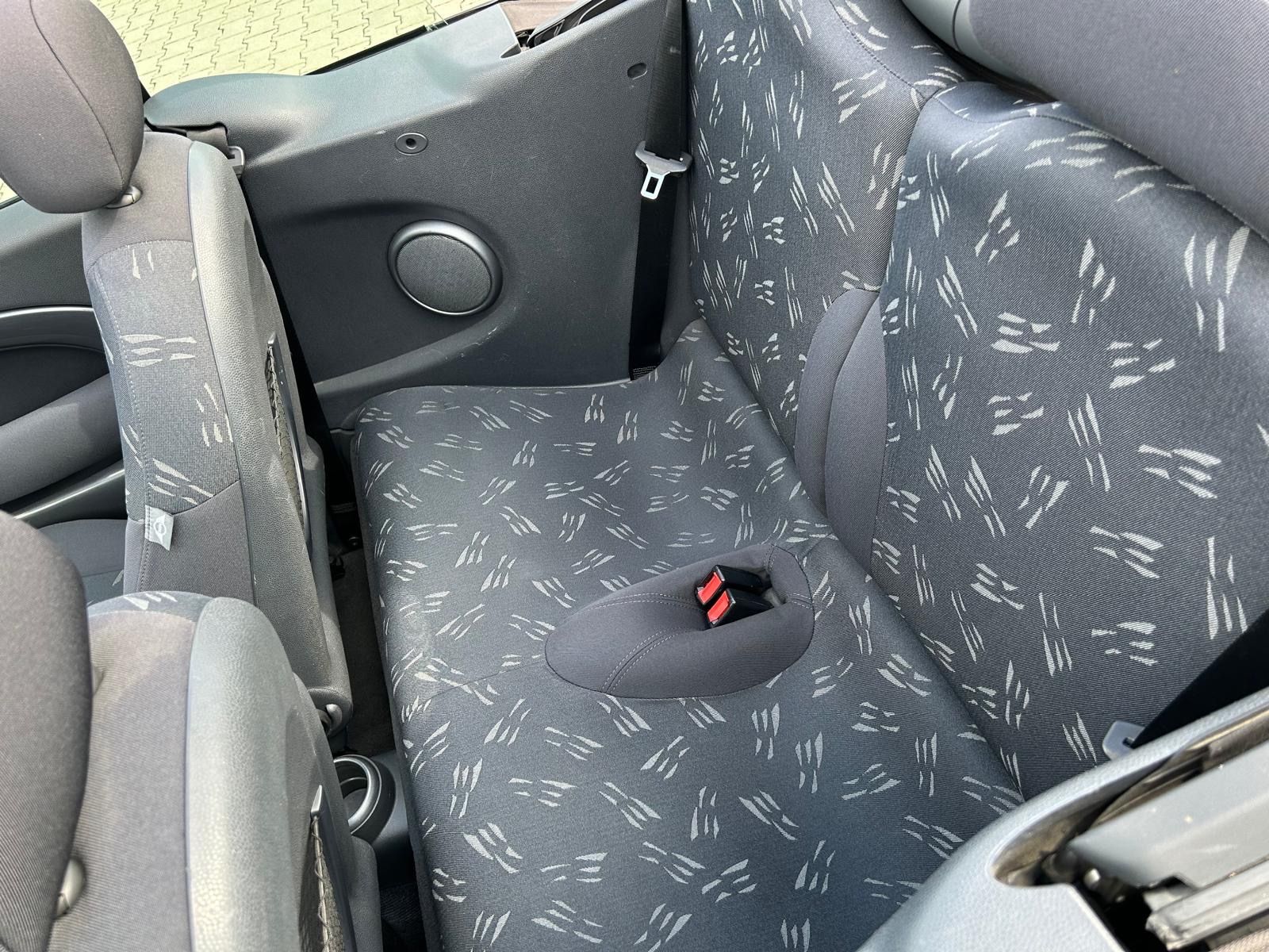Fahrzeugabbildung MINI ONE Cabrio°Tüv 7-28°