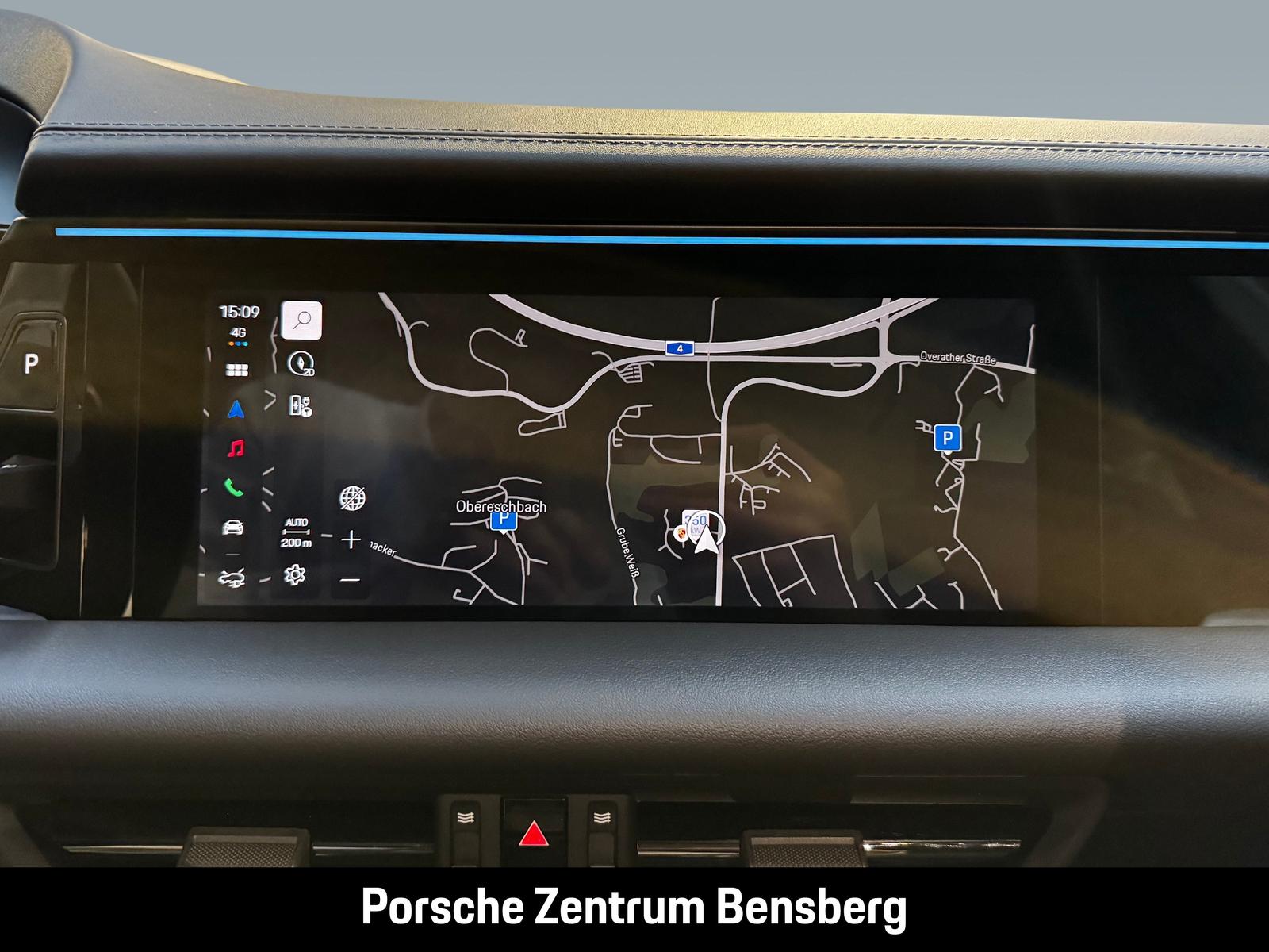 Porsche Macan 4S Electric