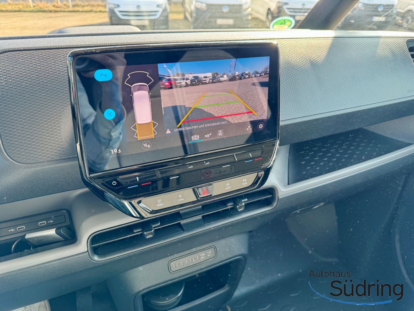 ID. Buzz Cargo StandHZG AHK Navi LED ACC Rückfk.