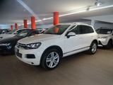 Volkswagen VW Touareg 3.0 TDI 4x4 gancio Alu 20 - gebrauchte VW Touareg aus dem Jahr 2011