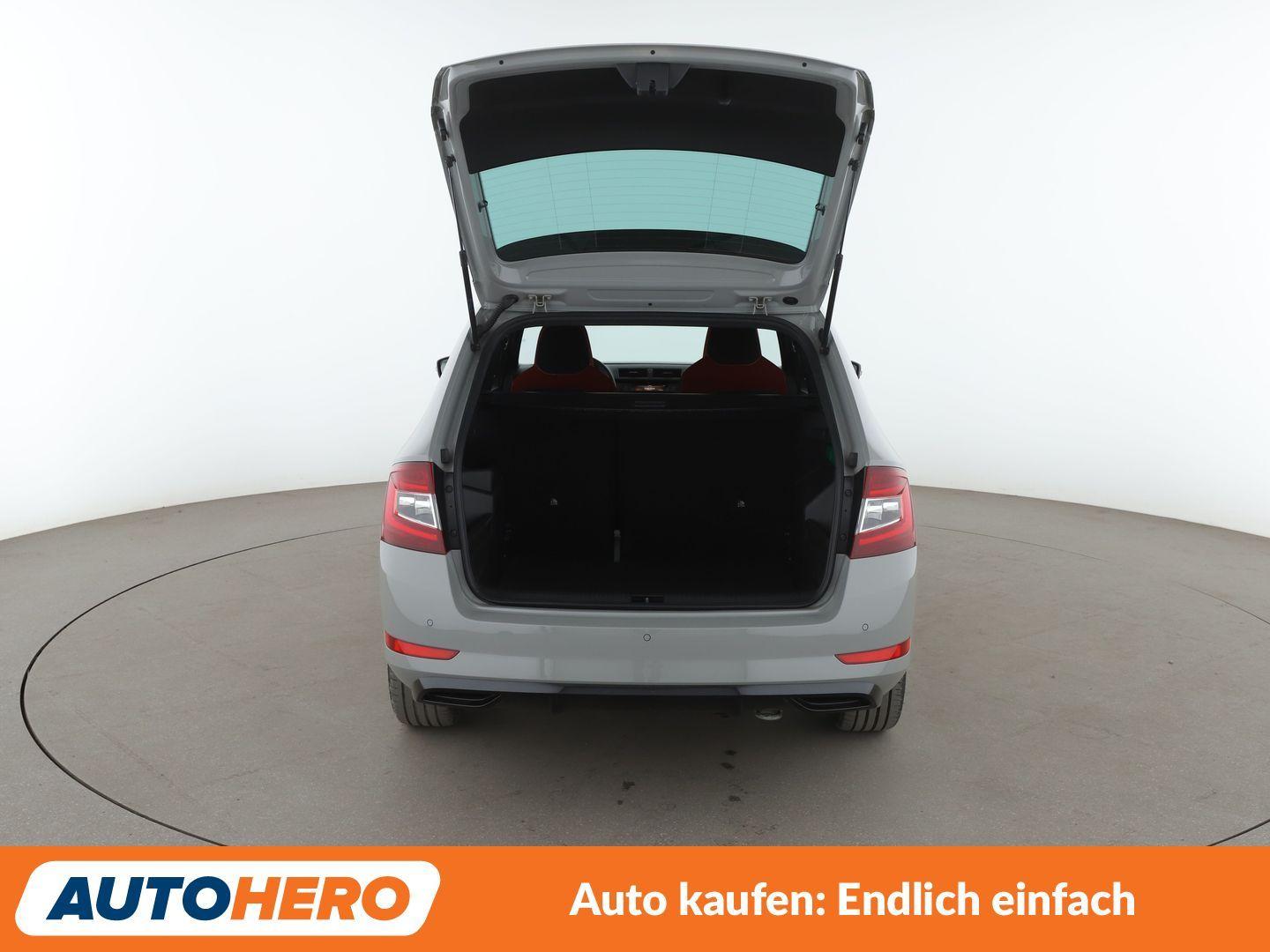 Skoda Fabia 1.0 TSI Monte Carlo *LED*TEMPO*PDC*SHZ*ALU
