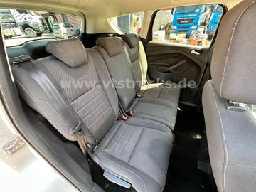 Ford Kuga - 8