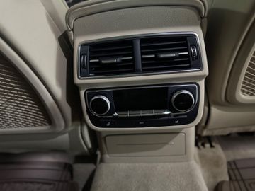 Audi Q7 - 10