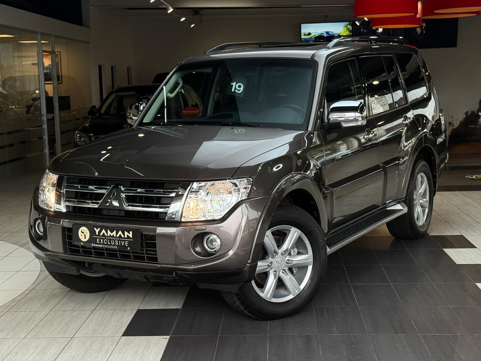 Mitsubishi Pajero 3.2 DI-D Edition 30 7-Sitz Kamera GSD
