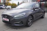 Hyundai i30 1.5 Intro Edition DCT VC SHZ LED Navi Kamera - gebrauchte Hyundai i30 aus dem Jahr 2020