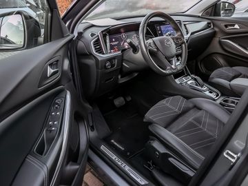 Opel Grandland 1.6 Ultimate Plug-in-Hybrid 360°Kamera