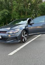 Volkswagen Golf 7 GTI zu verkaufen  - Volkswagen Golf: Verkaufen