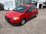 Mitsubishi Colt 1.1, Familienbesitz (Mutter u. Tochter) - Mitsubishi Colt in Köln
