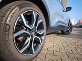Citroën C4 Elektromotor 136 SHINE - silberne Citroën C4