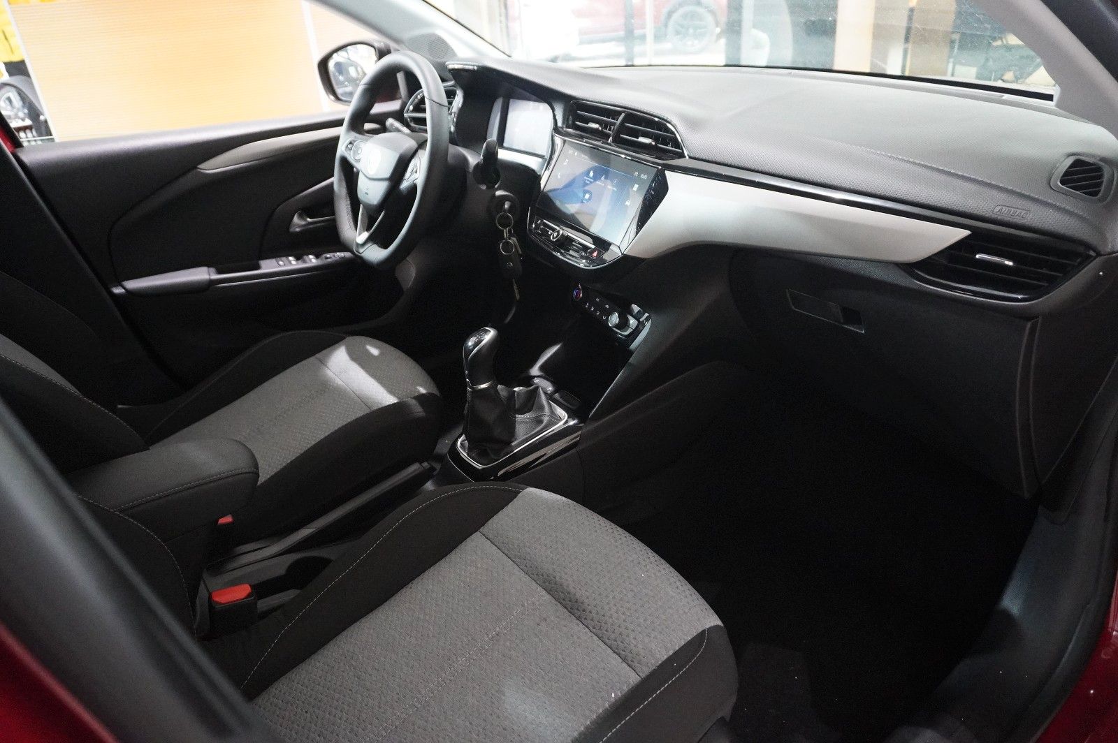 Fahrzeugabbildung Opel Corsa F 1.2 FACELIFT NAVI/LED/KAMERA/VIRTU./DAB+