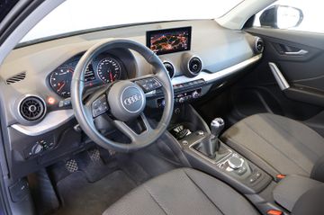 Audi Q2 30 TFSI FRONT+KEY+LED+NAVI+17"