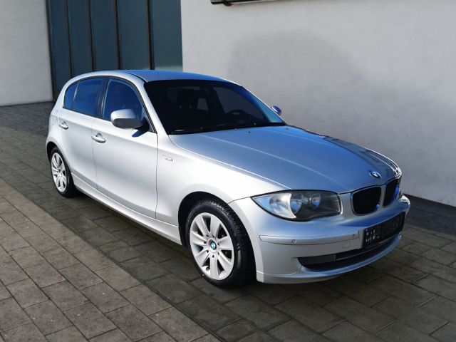 BMW 118d*Sitzheizung*AHK*PDC*gepflegt Klima