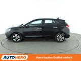 Hyundai i30 1.4 TGDI Trend Aut*NAVI*TEMPO*CAM*PDC*SHZ* - Hyundai i30: 1.4