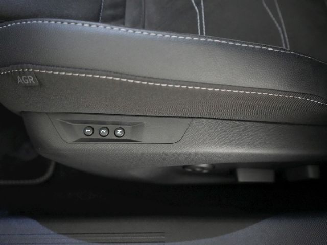 Astra L ST ULTIMATE AT+NAVI+360 GRAD KAMERA+SCHI