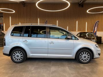 Volkswagen Touran Freestyle *7SITZER*SHZ*TEMPOMAT*NAVI*PDC*