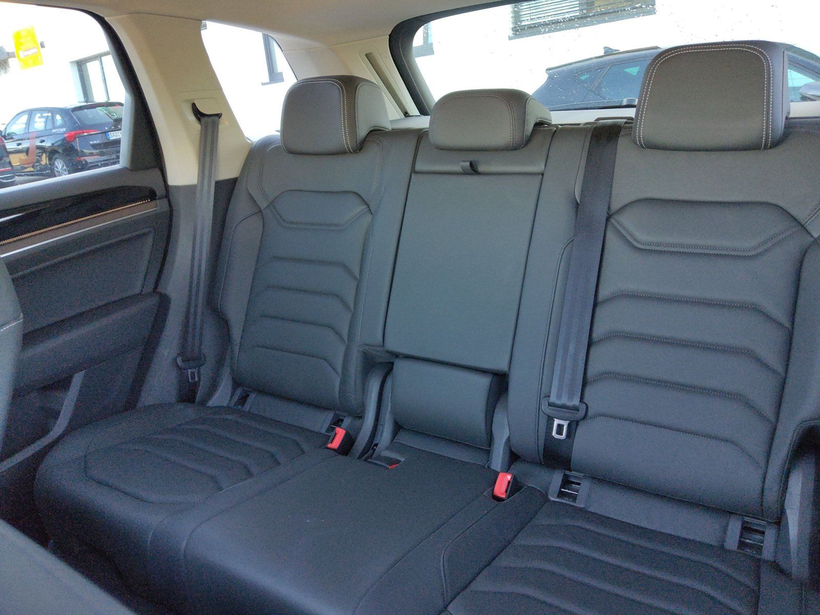 Volkswagen Touareg - Bild 13