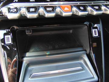 Bild 17 Peugeot 2008 GT