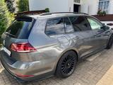 Volkswagen Golf 2.0 TSI DSG 4MOTION Variant R - Volkswagen Golf: Variant 4motion