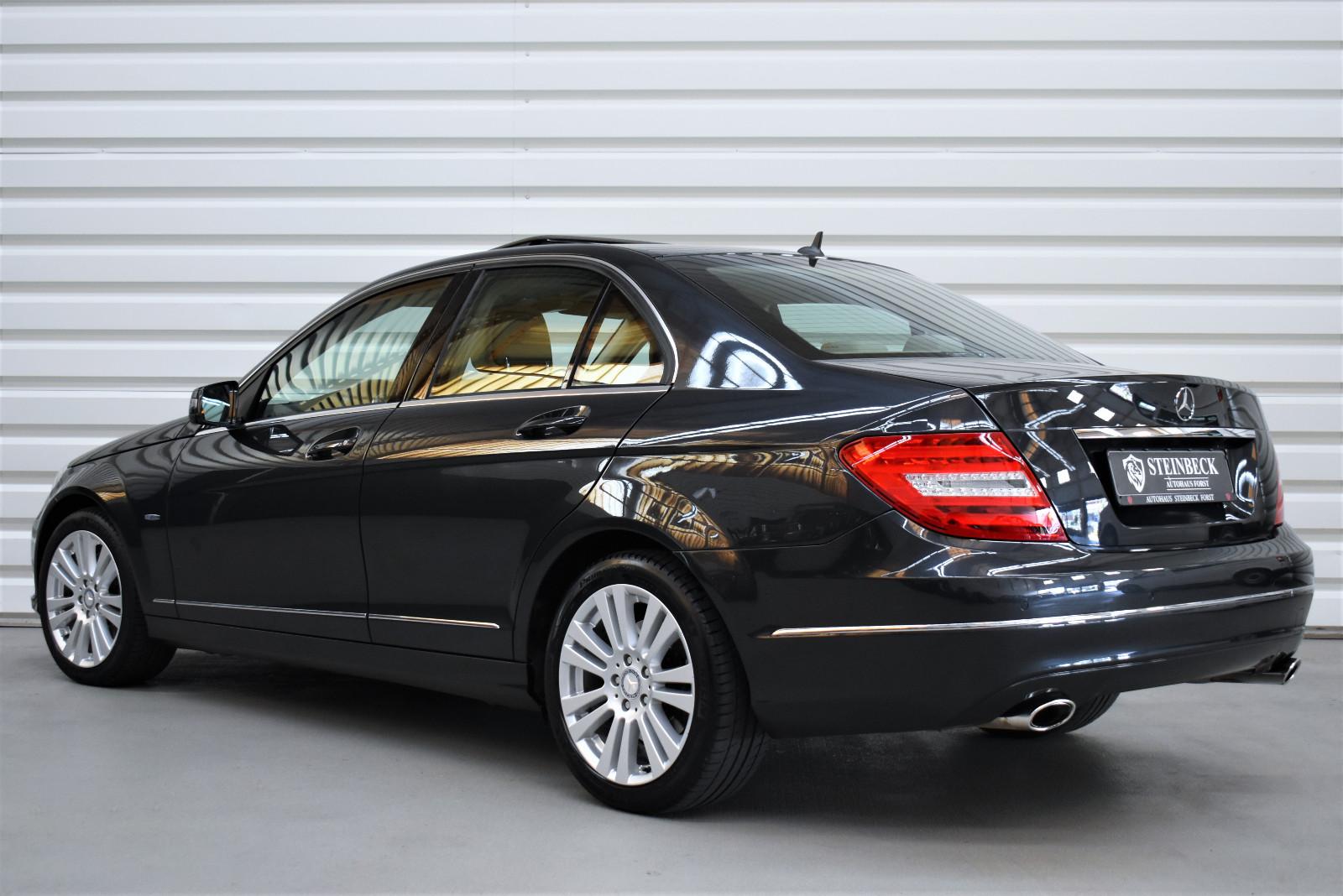 Mercedes-Benz C350 Elegance 4Matic+STHZ+Kamera+ACC+47.000KM