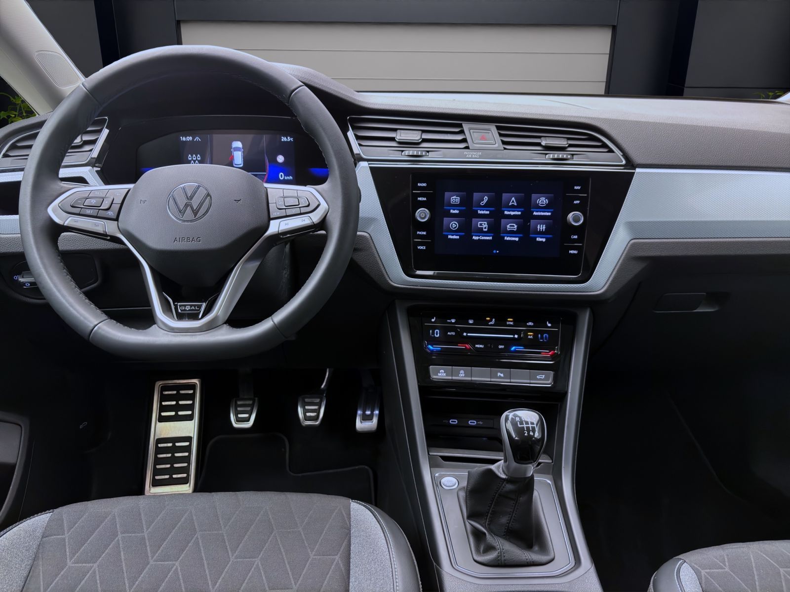Volkswagen Touran - Bild 14