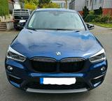 BMW X1 sDrive20i  Steptronic DCT - BMW X1: Sdrive20d