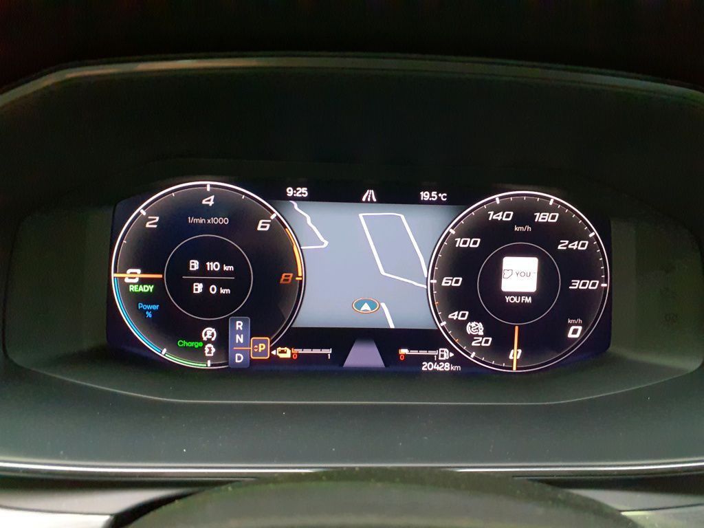 Cupra Leon 1.4 TSI e-HYBRID 150kW Tempo*PDC*RFK*Klima