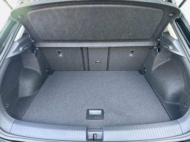 T-Roc 1.0 TSI MOVE STANDHZ+LED+NAVI.+ACC+SHZ+PDC