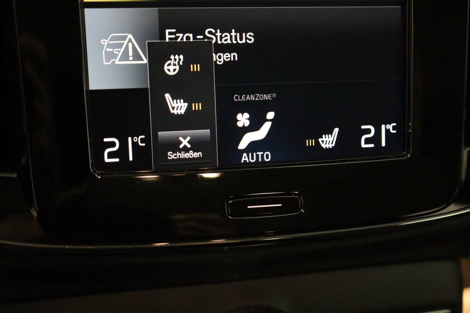 Fahrzeugabbildung Volvo XC40 InscriptionT5 Expression,Navi,CarPlay,Kamer