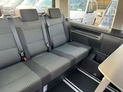Fahrzeugabbildung Volkswagen T6.1 Multivan 150 PS DSG NAVI 3xKLIMA APP PDC