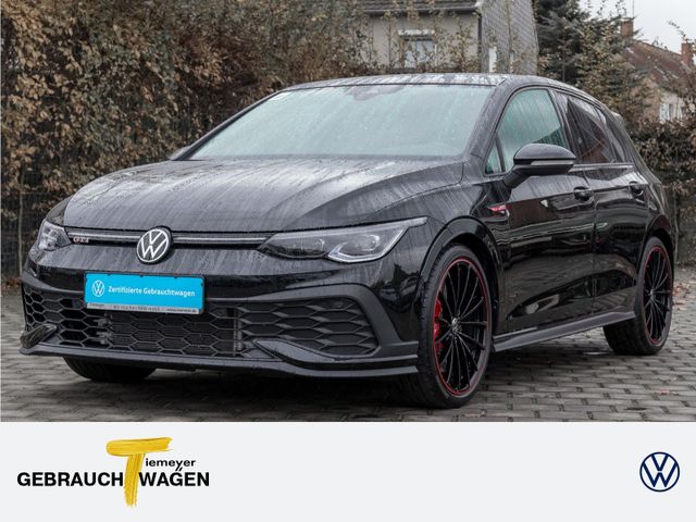 Volkswagen Golf GTI CLUBSPORT TITANABGAS LEDER PANO