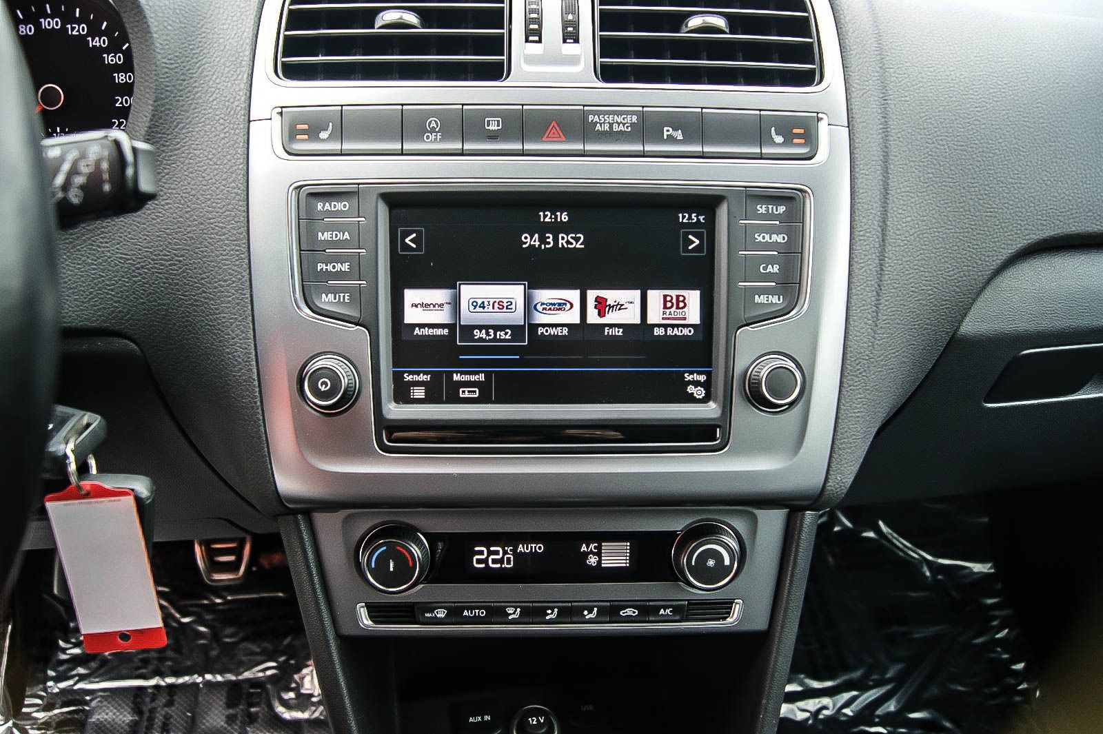 Fahrzeugabbildung Volkswagen Polo V 14TDI Allstar KLIMAAUTOMATIK TEMPOMAT PDC